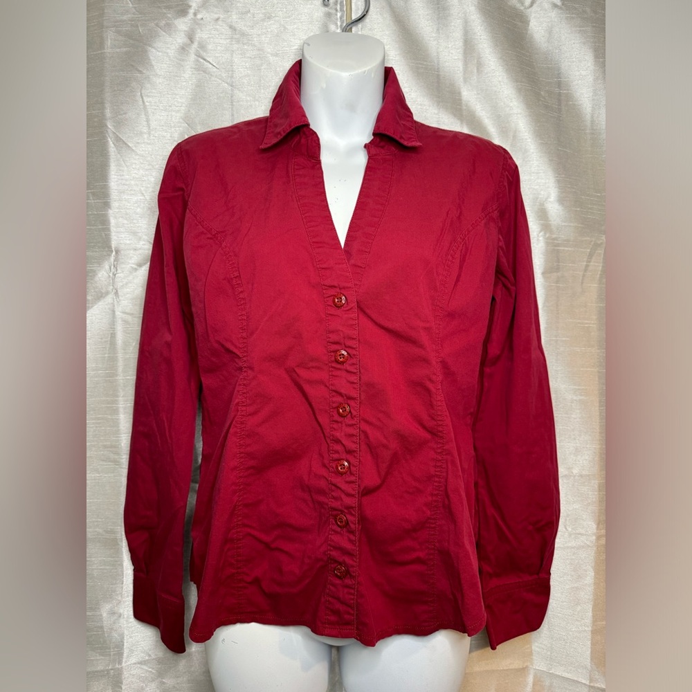 Xoxo button down top
